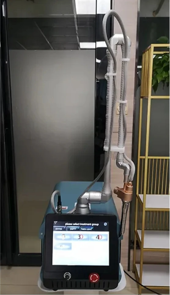 Professional Fractional 60W Co2 Laser Machine Scar Removal 10600Nm Vaginal Tight Co2 Laser Machine Pigment Removal And Face Lift