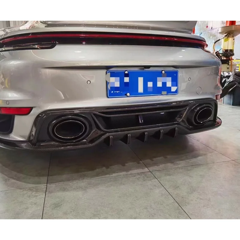 

Suitable for Porsche 992 Turbo Modified Dry Carbon Fiber Rear Diffuser Body Kit