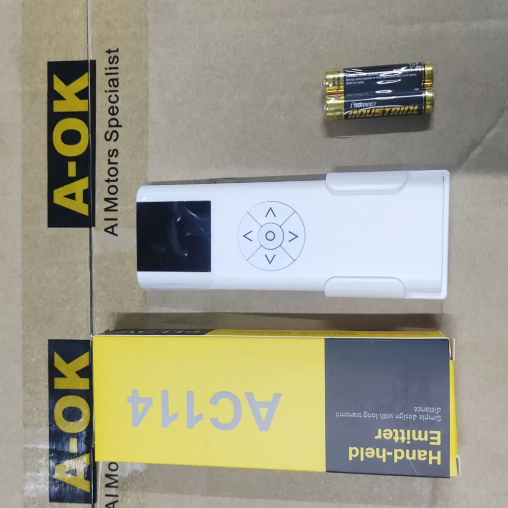 Professional Remote Control Easy-to And Durable Remote For Electric Roller Responsive Plastic AC114-02 2 control