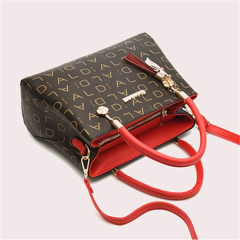 Fashion Leather Women's Bags Luxury Shoulder Messenger Bag Crossbody for Women Big Capacity Letter Printing Wild Ladies Bags