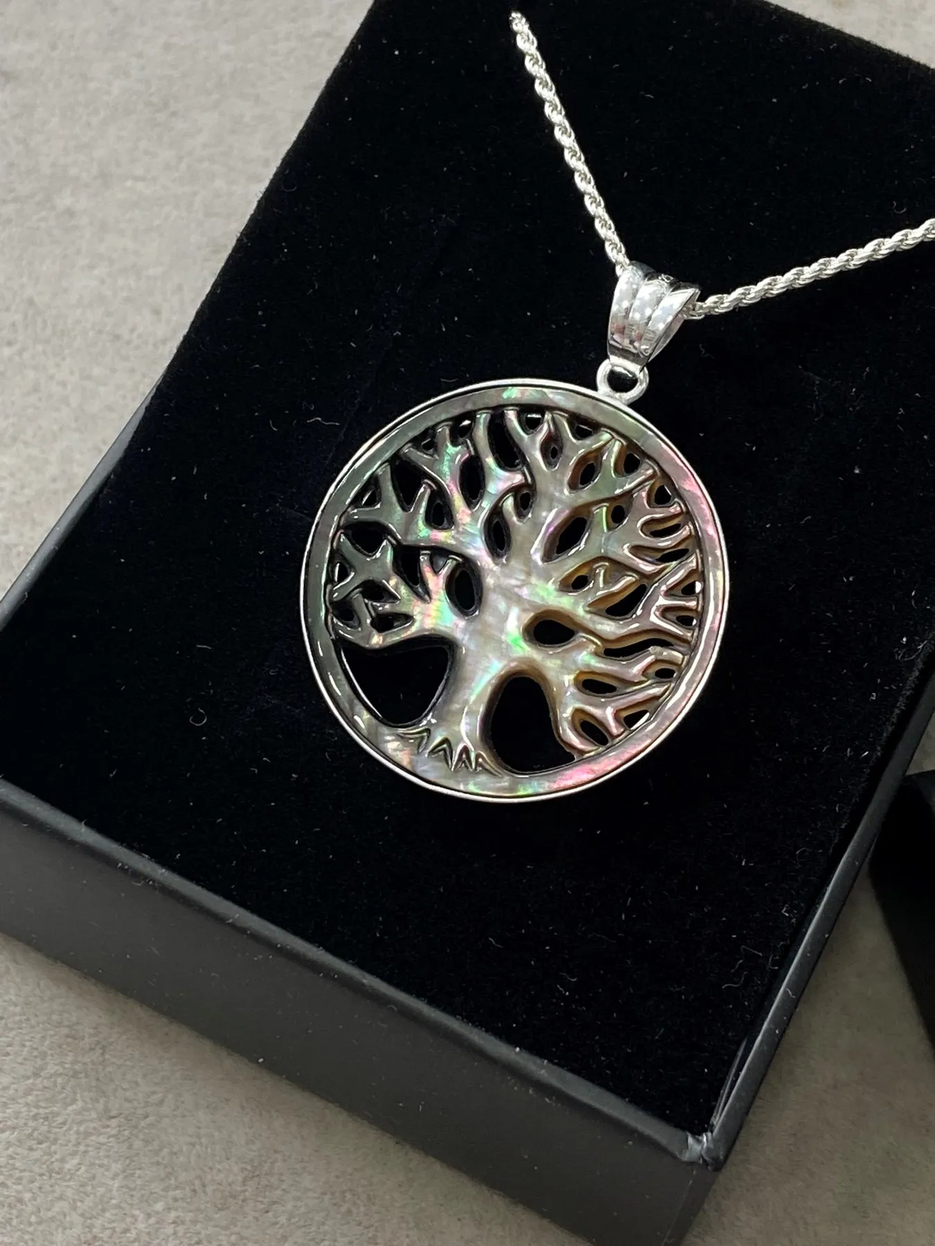 Silver Tree of Life Necklace , Mother of Pearl Pendant , Family Tree Necklace , 925k Sterling Silver Necklace , Gift For Her