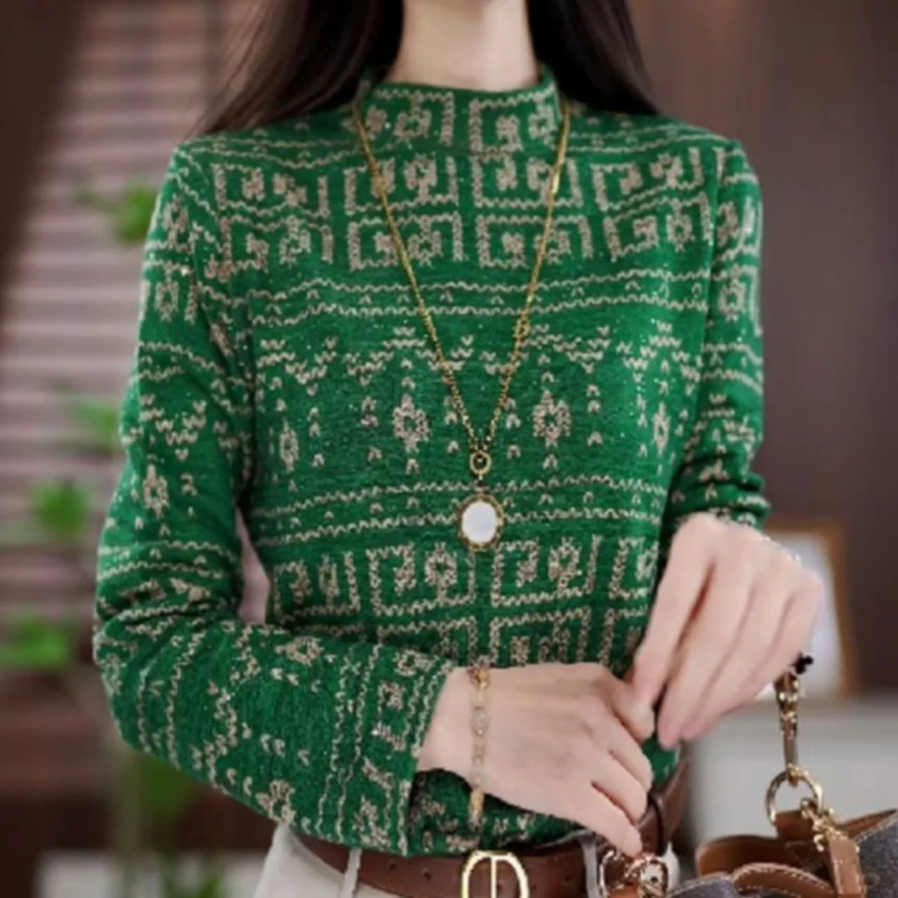 

High-End Women's Long Sve round Ne Thermal irt Comfortable Breathable Warm T-irt Commute Sle Autumn Winter New Arr...