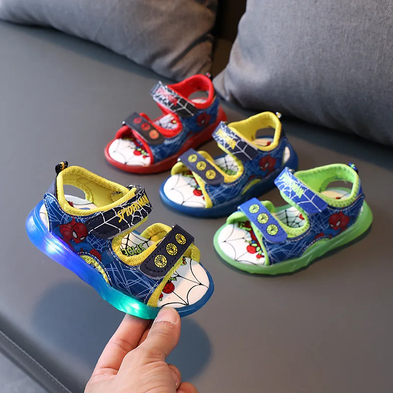 

Summer Baby Boys Sandals Children LED Light Shoes Cartoon Spiderman Print Girl Beach Soft Kid Breathable Flat Shoes EUR 21-30