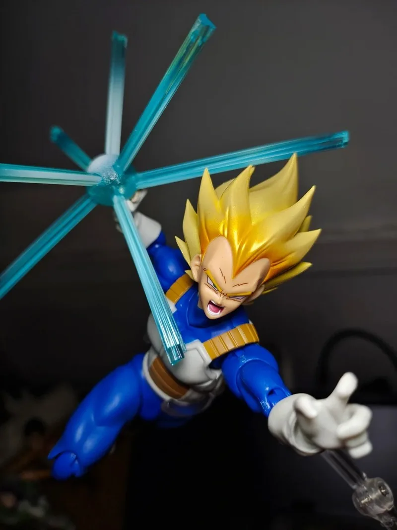 Op voorraad Bandai SHFiguarts Super Saiyan 2 Vegeta - Awakening The Super Saiyan Blood DragonBall-actiefiguur