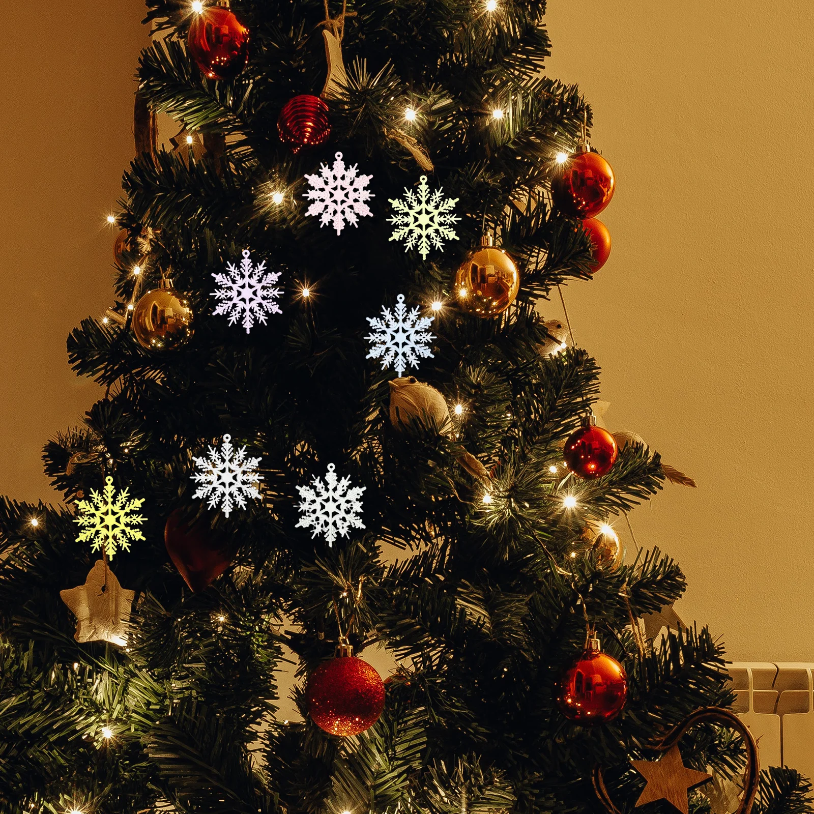 

70Pcs Plastic Snowflake Ornaments Lightweight Xmas Tree Decorations Colorful Hanging Snowflake Decorations Christmas Party