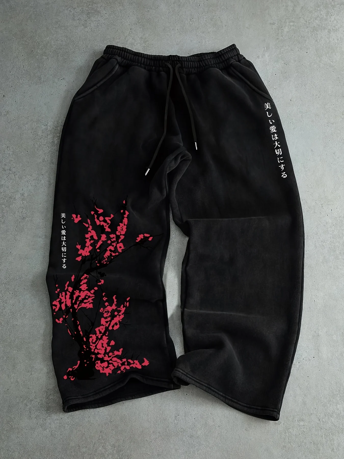 Men's casual loose jogging pants, plum blossom pattern printed sweatpants, comfortable for all seasons, daily wear