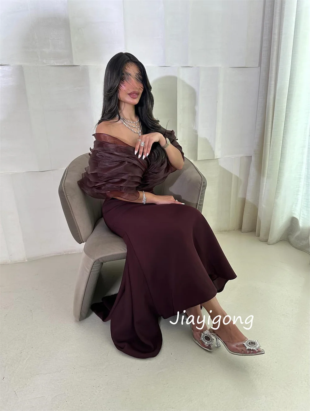 Sukienki midi na zamówienie, wysokiej jakości, z plisami, o kroju trąbki, z odkrytymi ramionami, na specjalne okazje, imprezy, modne, wykwintne.