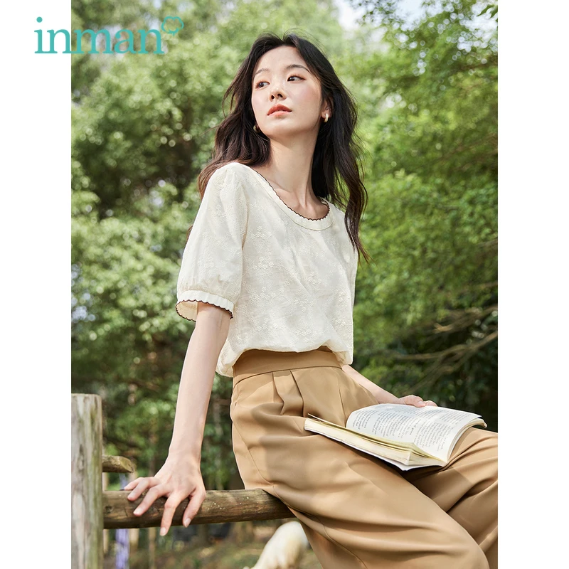 

INMAN Women Blouse 2023 Summer Contrasting Lace Puff Sleeve Round Neck Loose Shirts Embroidery Elegant Chic Simple Apricot Tops