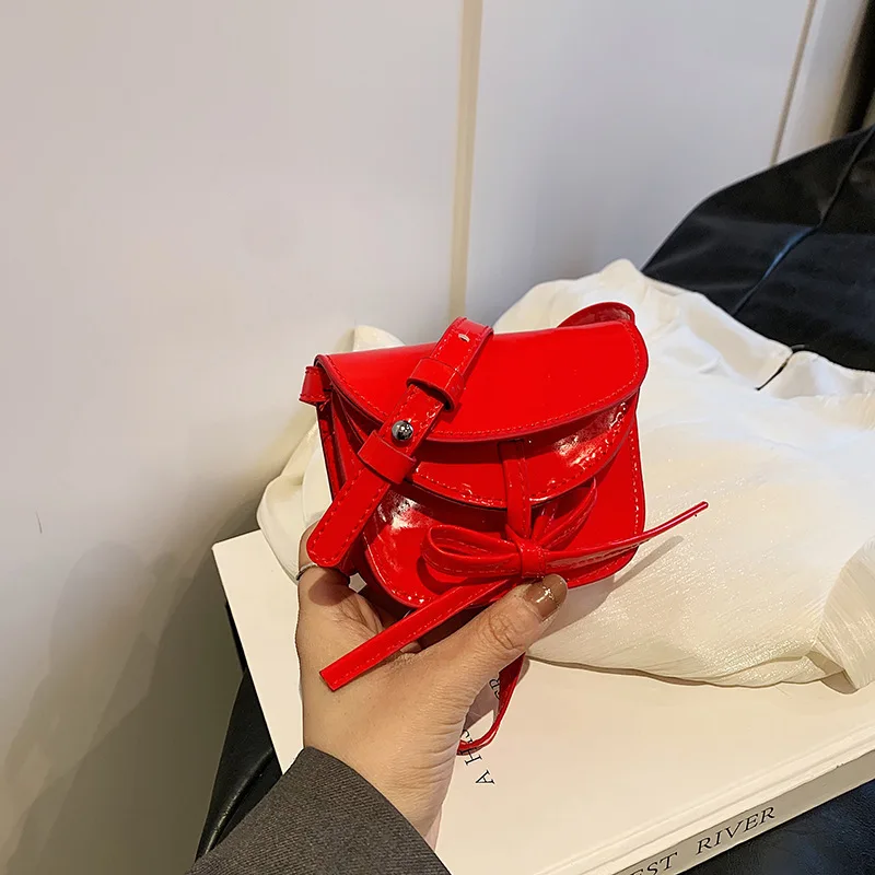 Bow Patent Leather Red Small Square Bag For Women 2024 New Korean Versatile One Shoulder Bag Trend Children Mini Crossbody Bag