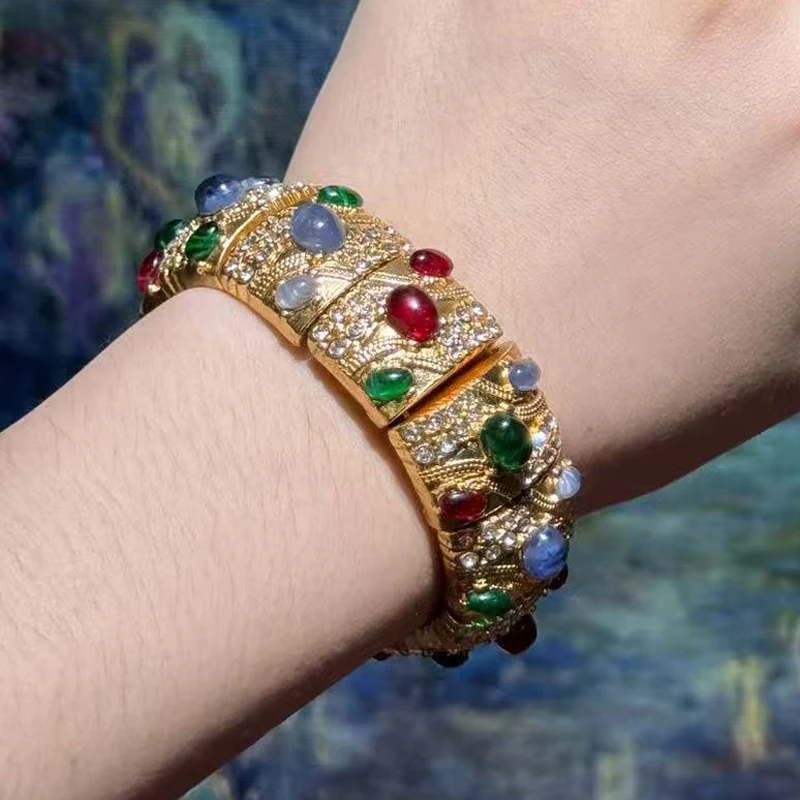 

Vintage 18k Gold Plated Bracelets Colorful Blue And Green Natural Stone Women Rhinestone Luxury Dubai Jewelry Brands Designer