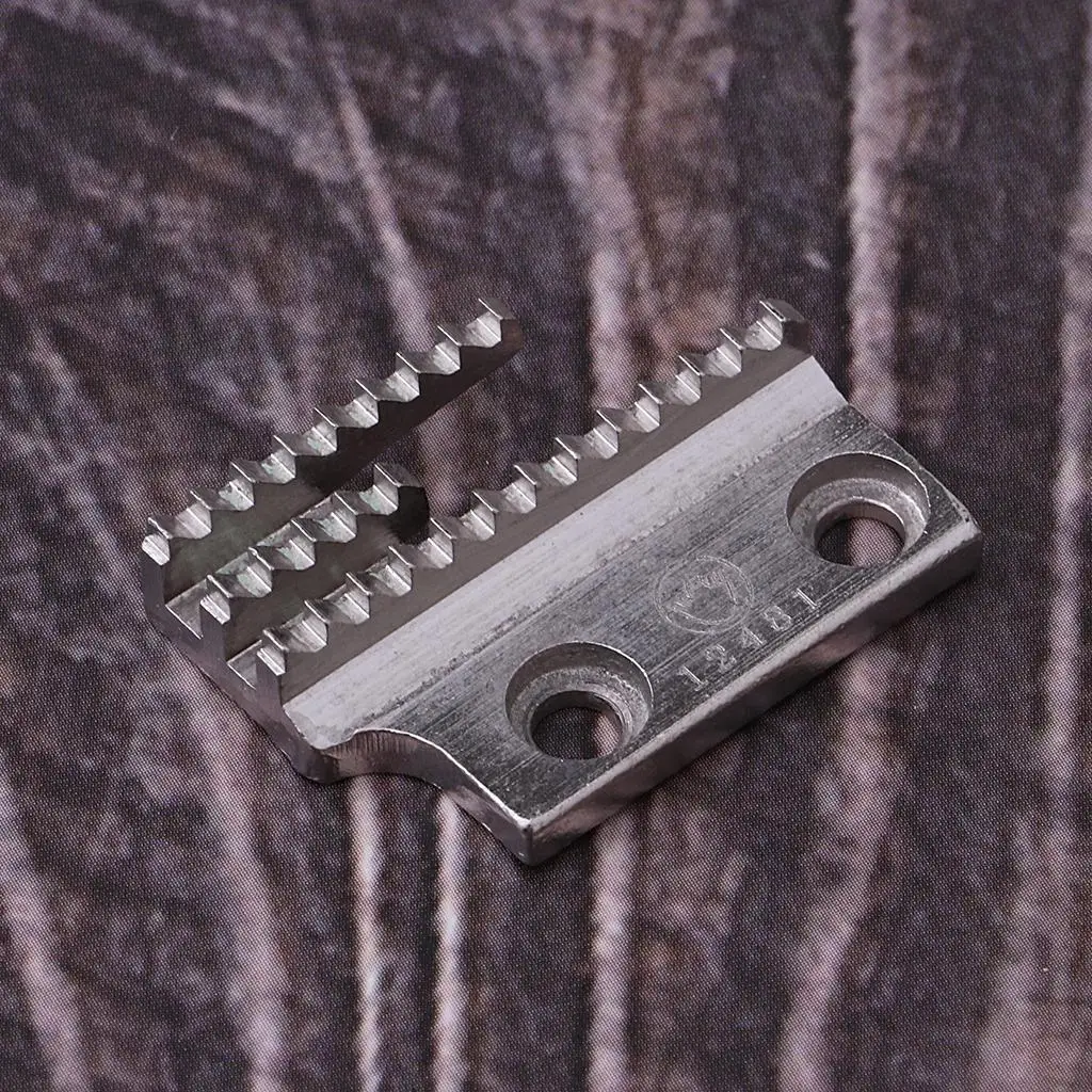 Flat Bed Sewing Machine Feed Dog Iron Sewing Machine Part 13 Teeth Replacement for Industrial Lockstitch Flat Bed Sewing Machine Feed Dog Iron Sewing Machine Part 13 Teeth Replacement for Industrial Lockstitch