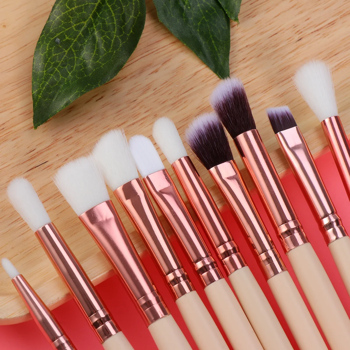 مجموعة فرش ظلال عيون احترافية مكونة من 12 قطعة، مجموعة مكياج لبودرة الأساس وكحل الشفاه ومستحضرات التجميل، فرش شعر صناعية مقاومة للسقيفة