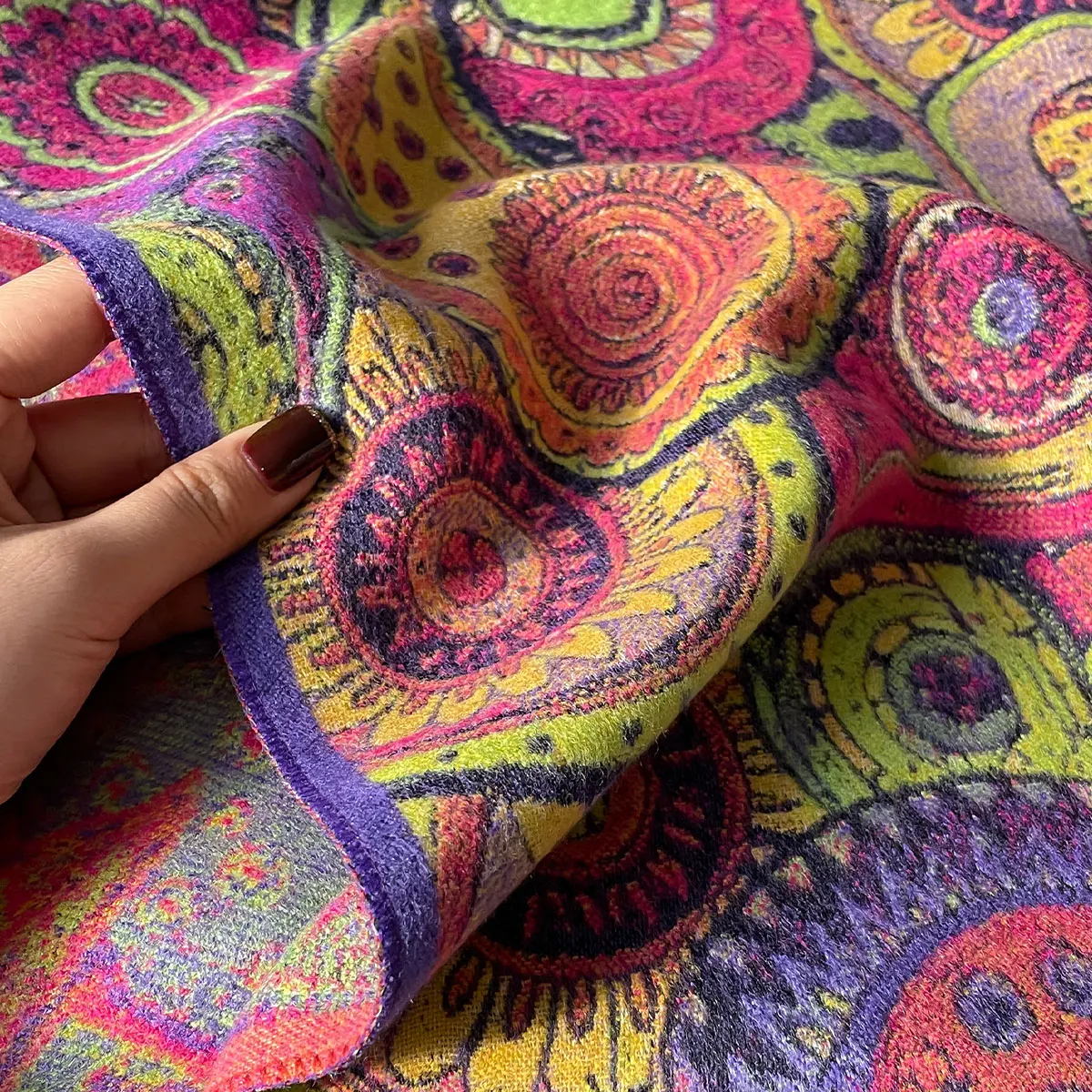 Damen High-End-Katzen-Design, Herbst-Winter, doppelseitiger Jacquard, Premium-Schals aus Kaschmirimitat, verdickter großer Schal – Detail 12