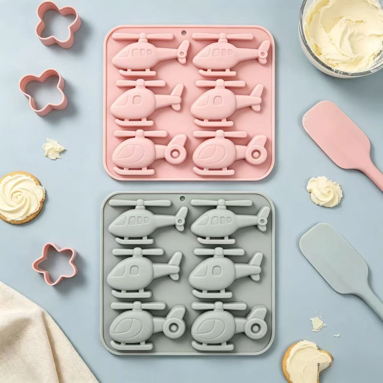 Cute Helicopter Aircraft Silicone Mold 6 Cavity Non-Stick Chocolate Candy Mould DIY Ice Cube Tray Baking Tool for Boys Party