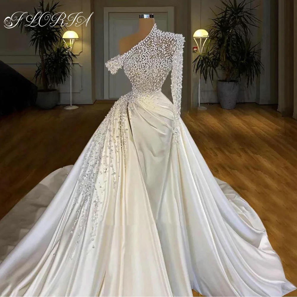 

Gorgeous Full Pearls Beads Wedding Dress with Detachable Train Dubai One Shoulder Long Satin Bridal Gowns vestido de novias 2022