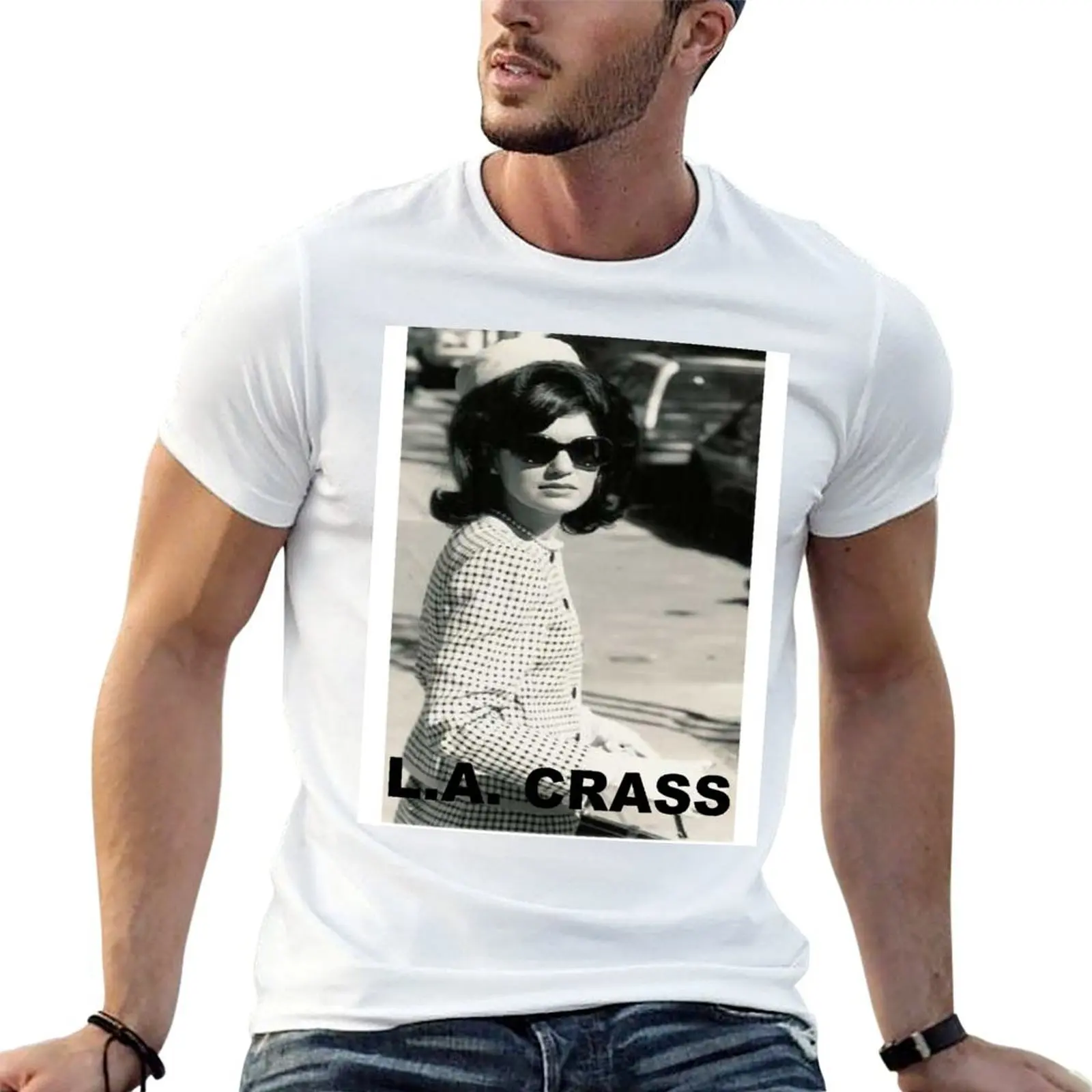 Camiseta Jackie Kennedy Onassis - L.A. CRASS, camisetas de anime para homem, camisetas gráficas para homem, camiseta masculina