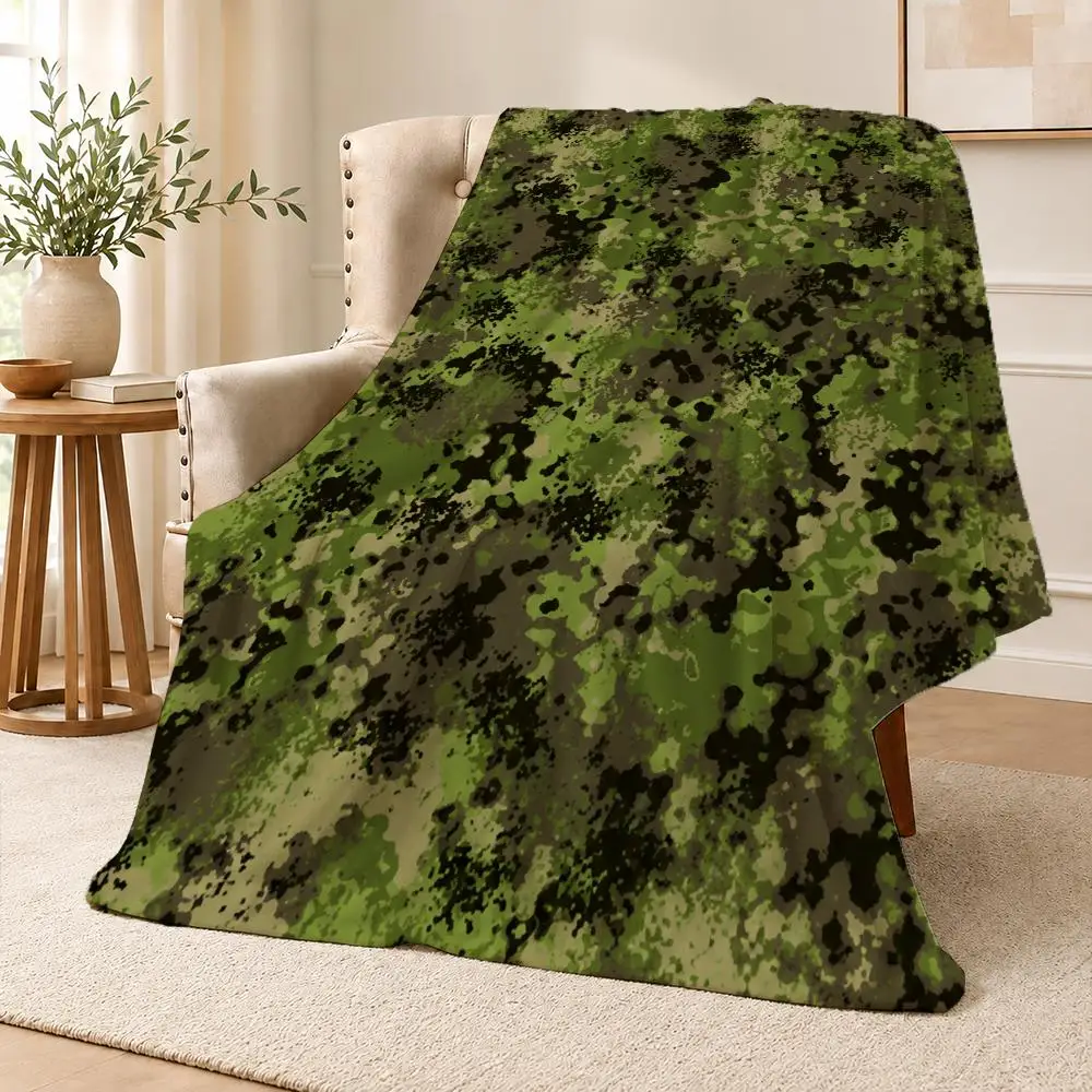 Modern Colorful Camo Graphic Pattern Aesthetic Throw Soft Flannel Throw Blanket for Couch Bed Sofa Warm Cozy All Season