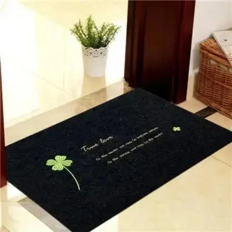 VIKAMA Clover Door Mat, Green Four Leaf Clover True Love Letter Print Non Slip Absorbent Doormat Lucky Entryway Decor Rug
