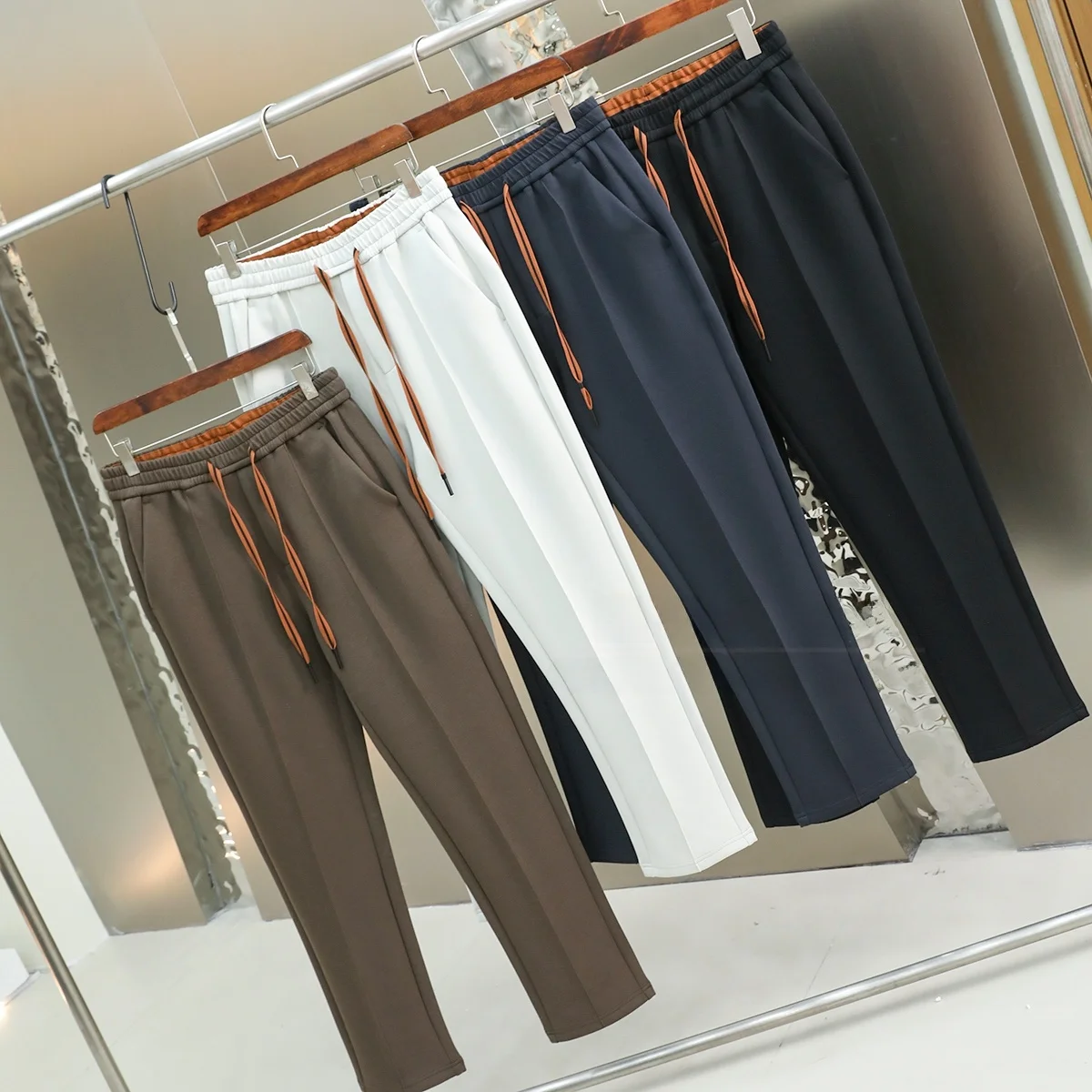 

Мужские спортивные повседневные брюки из жидкого хлопка с эластичным поясом и прямым кроем, драпирующиеся, с эффектом стирки в аммиачной среде