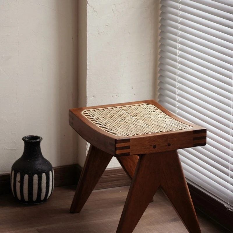 

Medieval wabi-sabi wind teak low stool household shoe change handmade rattan