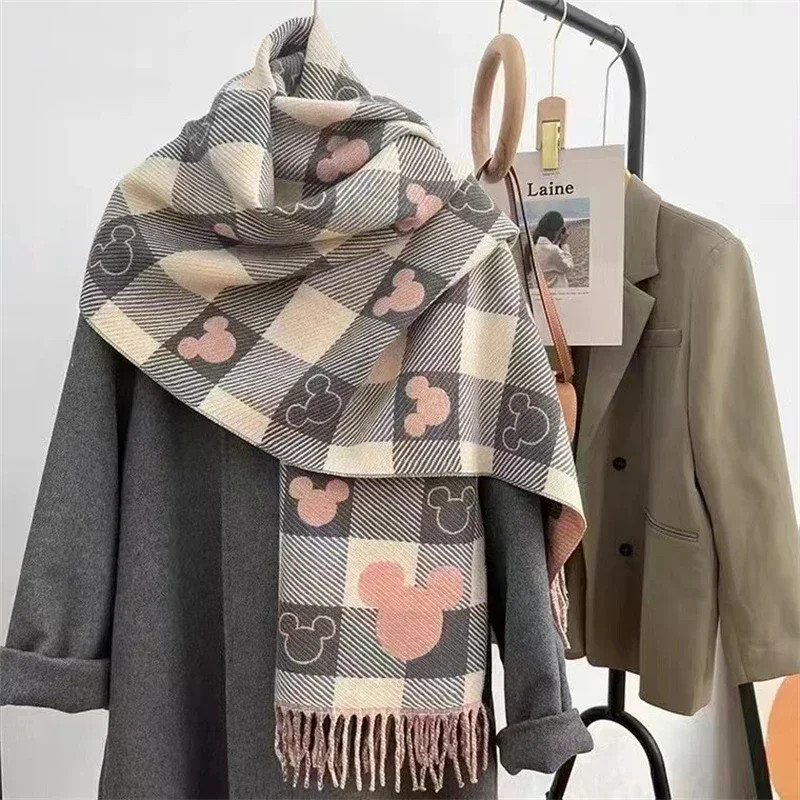 Disney Mickey Women\'s Winter Scarf Cute Cartoon Anime Mickey Fashion Charm Soft Warm Cashmere Scarf ShawlGirls Holiday Gifts