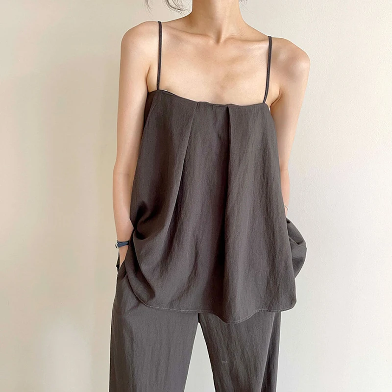 

Шикарный универсальный плиссированный жилет с квадратным воротником и свободными бретелями, повседневные широкие брюки с высокой талией, комплект длинных брюк