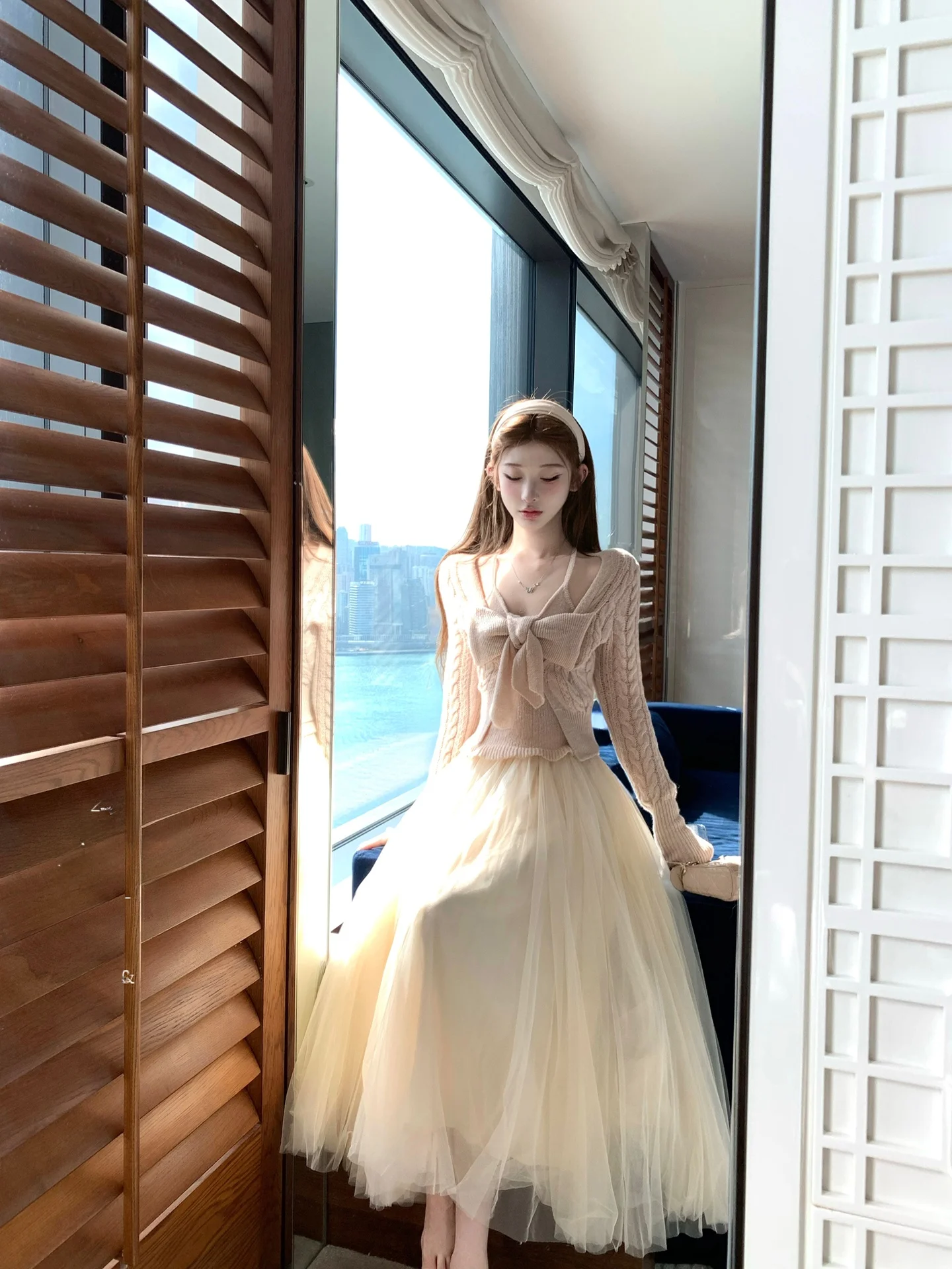 

Вязаный шерстяной свитер Sweet Sle с узлом, двухцветный, имитация двухслойного кардигана для женщин, осенний сезон, длинный рукав