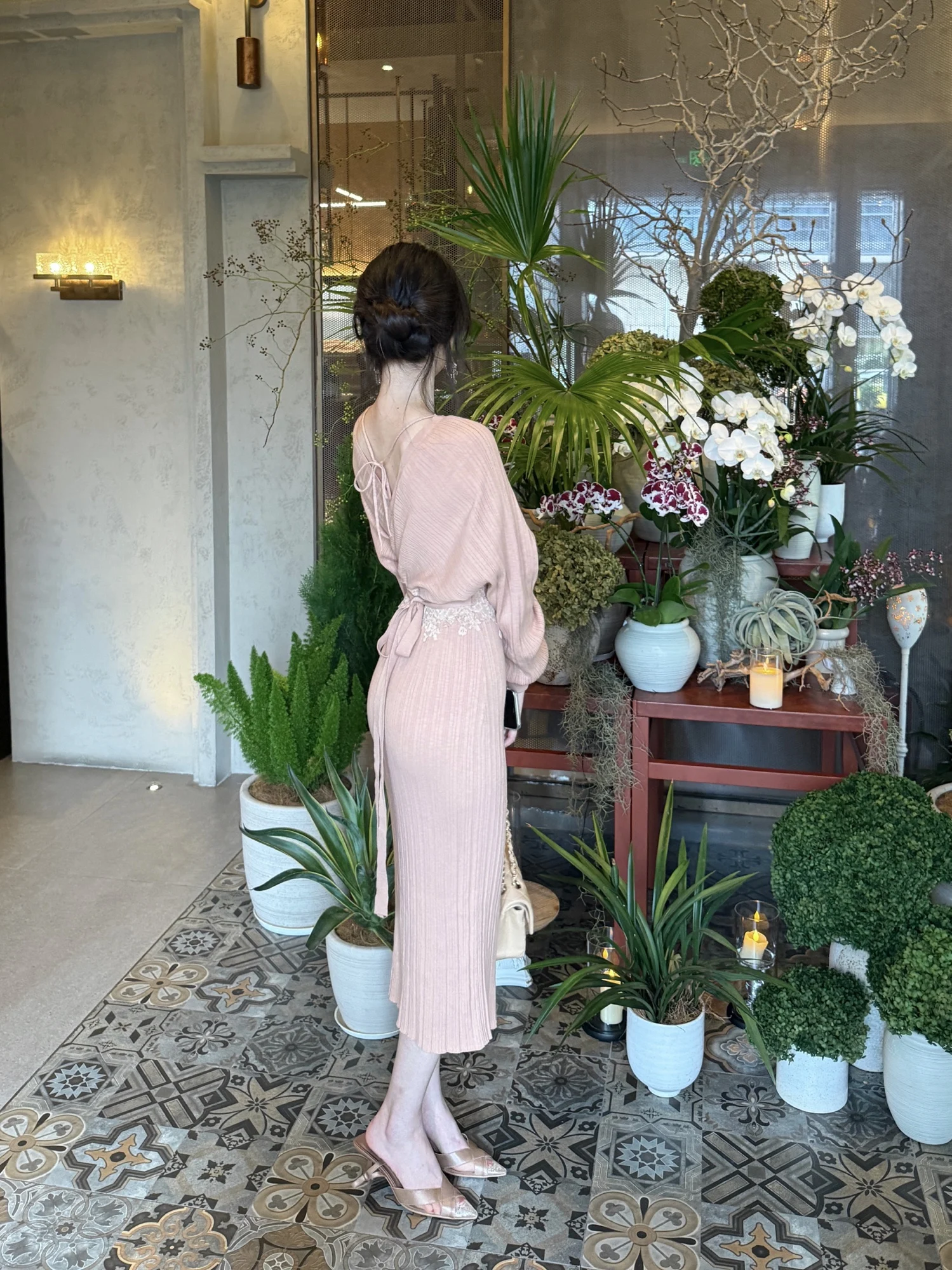 

Changmi Tang Sexy Knitted Dr Batwing Sve Belt High Waist Slim Fit V-Ne Long Sve White Dr for Date Autumn Winter