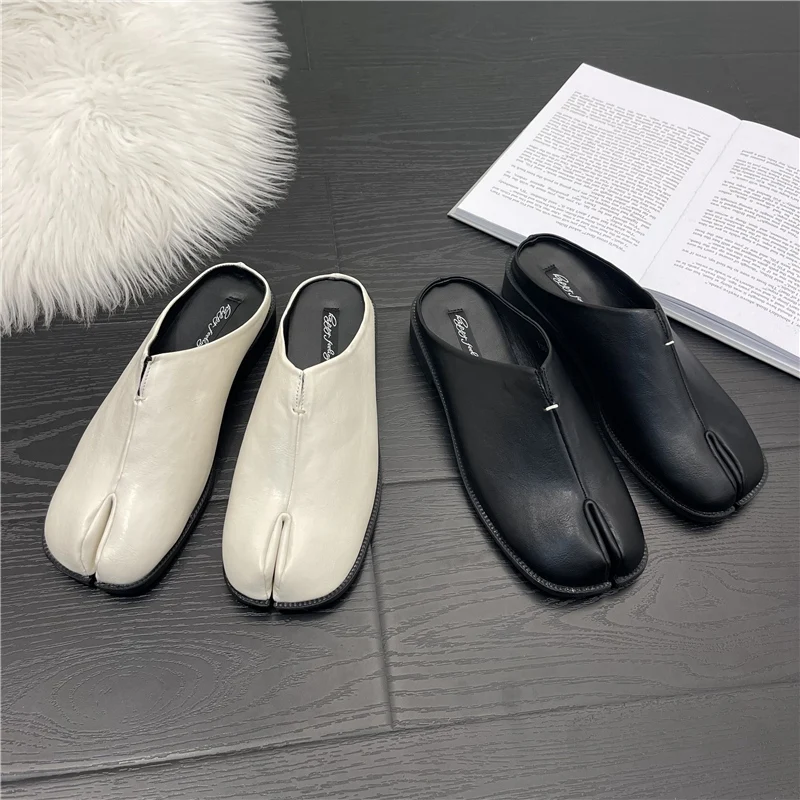 New Fashion Tabi Ninja Flats Leather Split Toe Flat Shoes Woman Cozy Loafers Female Casual Low Heels Ladies Muller Shoes