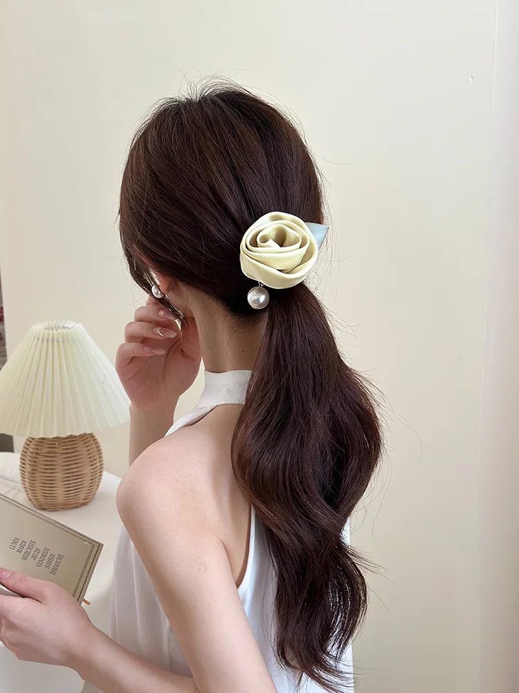 Women Elegant Silk Rose Flower Pearl Elastics Hair Band Beatiful Scrunchies Hair Ties Ladies Ponytail Holder Hair Accessories