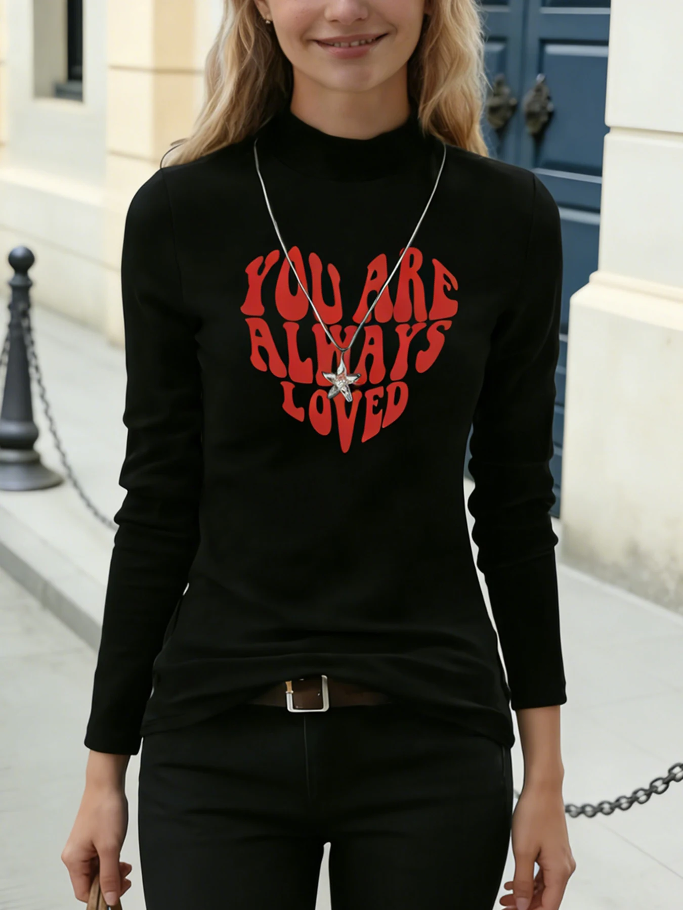 Dames tops met opstaande hals en lange mouwen "Je bent altijd geliefd" Hartprint Casual blouse Mode Dagelijks T-shirt Zachte top Lente Herfst