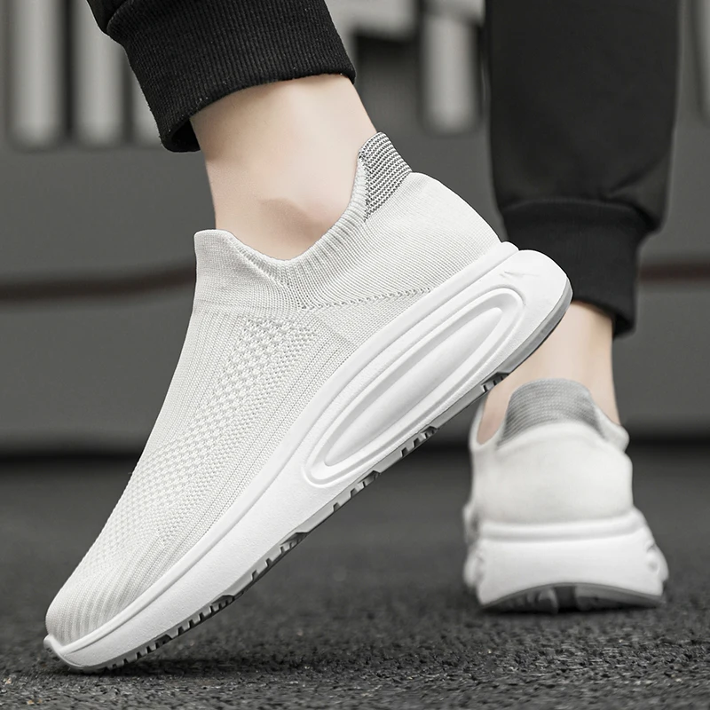 Slip On Loafers Lightweight Mesh Running Shoes For Men Casual Sport Men Shoes Breathable Summer Sneakers Walking Free Shipping