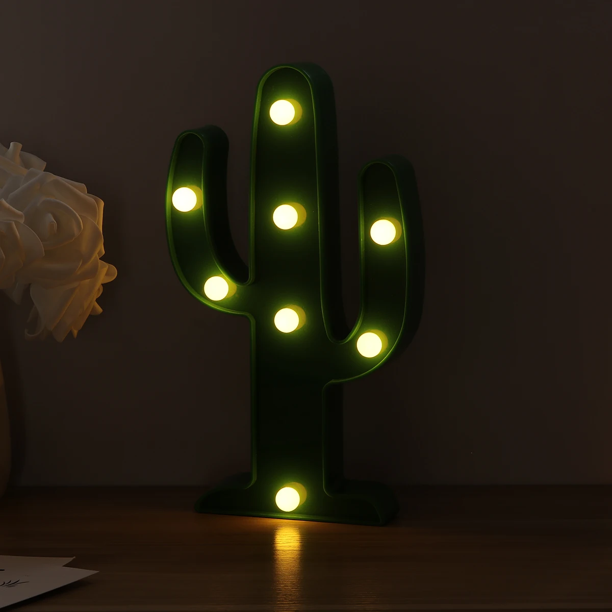 

Cactus Night Lamp LED Plastic Material Cordless Table Light Home Decor Bedroom Store Restaurant Energy Saving Fun Design