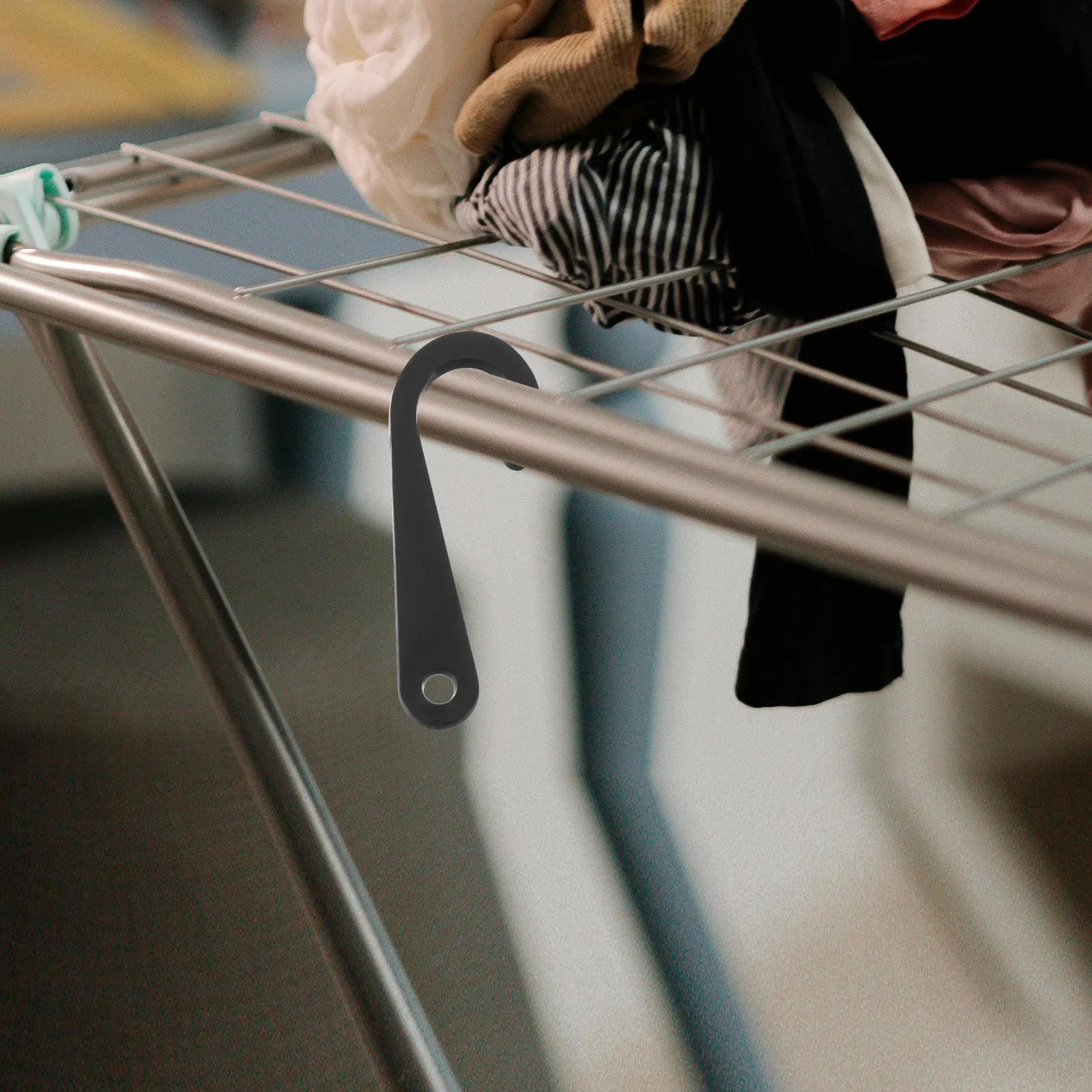 500Pcs Sock Display Hooks Plastic J Form for Retail Sock Hat Merchandising Holder Hanging Black Stocking Hooks