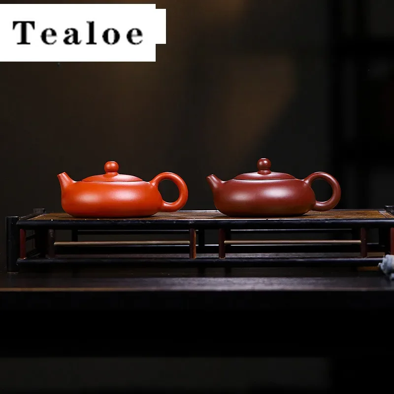 

140 мл Бутик Исин Фиолетовые глиняные чайники Ручная работа Плоский горшок Xishi Сырая руда Чжу грязевой чайник Китайский чайный сервиз Zisha Чайная церемония Подарок