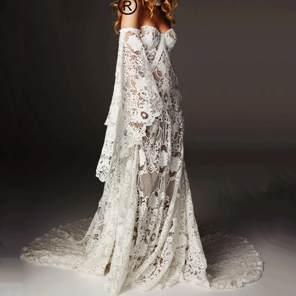 Bohemian Country Wedding Dresses Luxury Crochet Lace Beau Gown Boho Chic Hippie sweetheart Bridal Gown Bell long Sleeves