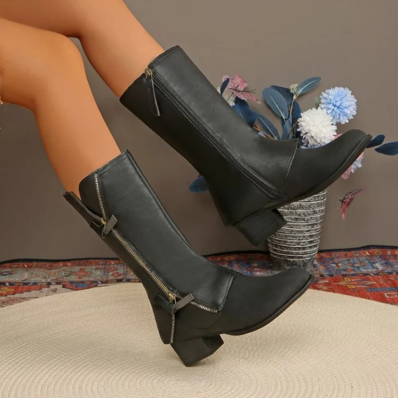 خمر كعب سميك النساء حذاء برقبة للركبة موضة السيدات حزام مشبك فارس الجوارب الطويلة بوتاس دي Inverno الأنثوية حجم كبير 43