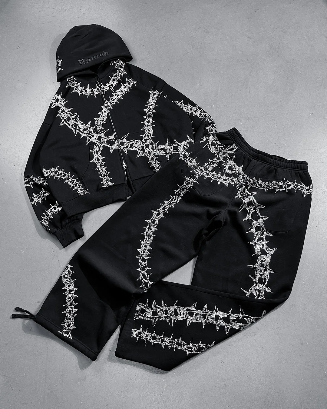 Harajuku Bone Pattern Diamond Inlaid Hoodie Hip Hop Punk Loose Zip Up Hoodie Retro Casual Pullover Jacket Sweatshirt Streetwear