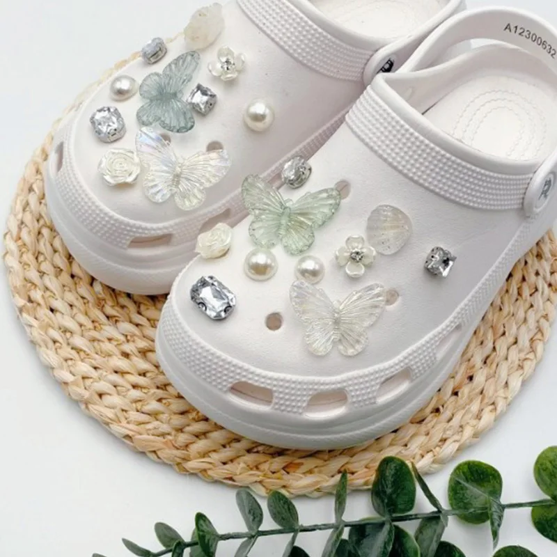 19Pcs Fashion Shoe Charms Set for Sandals Clogs Pins DIY Accessories Green Butterfly Shoes Buckle Decorations for Women Gift