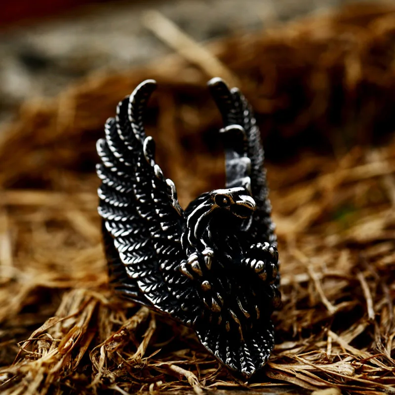 BEIER Drop Ship 316L Stainless Steel Biker Jewelry For Man High Quality Cool Punk 3D Eagle head Animal Ring gift BR8-436