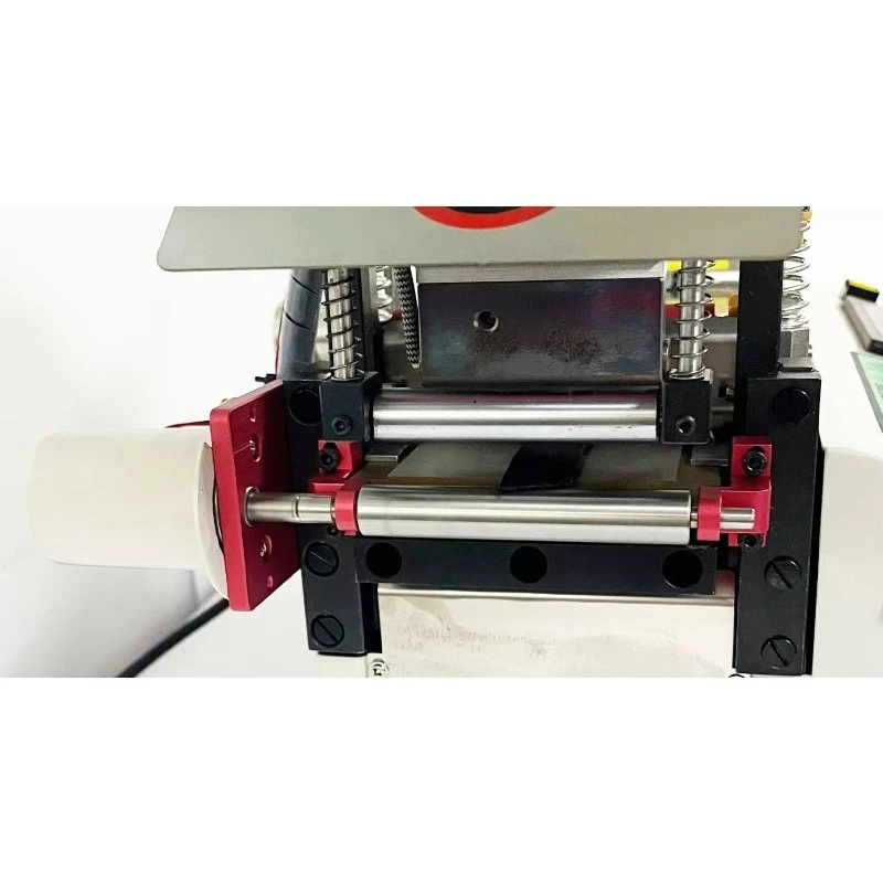 Automatic Feeder Ribbon Silk Satin Straps Oblique Angle Tape Fabric Webbing Zipper Cutting Cutter Machine