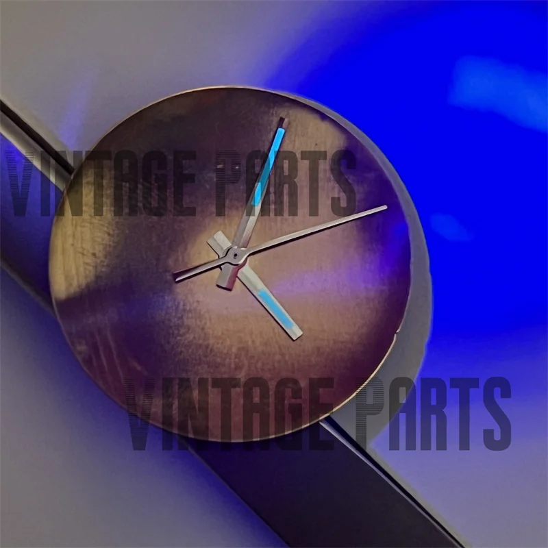 Modifica le lancette dell'orologio con data luminosa blu ghiaccio da 8 mm * 12 mm * 12,5 mm adatte per il movimento NH35 NH36