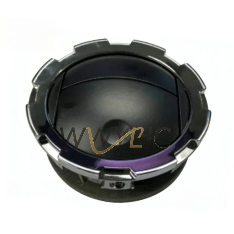 Suitable for 11-16 Models F250 F350 F450 Car Air Conditioning Vents 8C3Z19893BA (bright Light), Black in The Middle