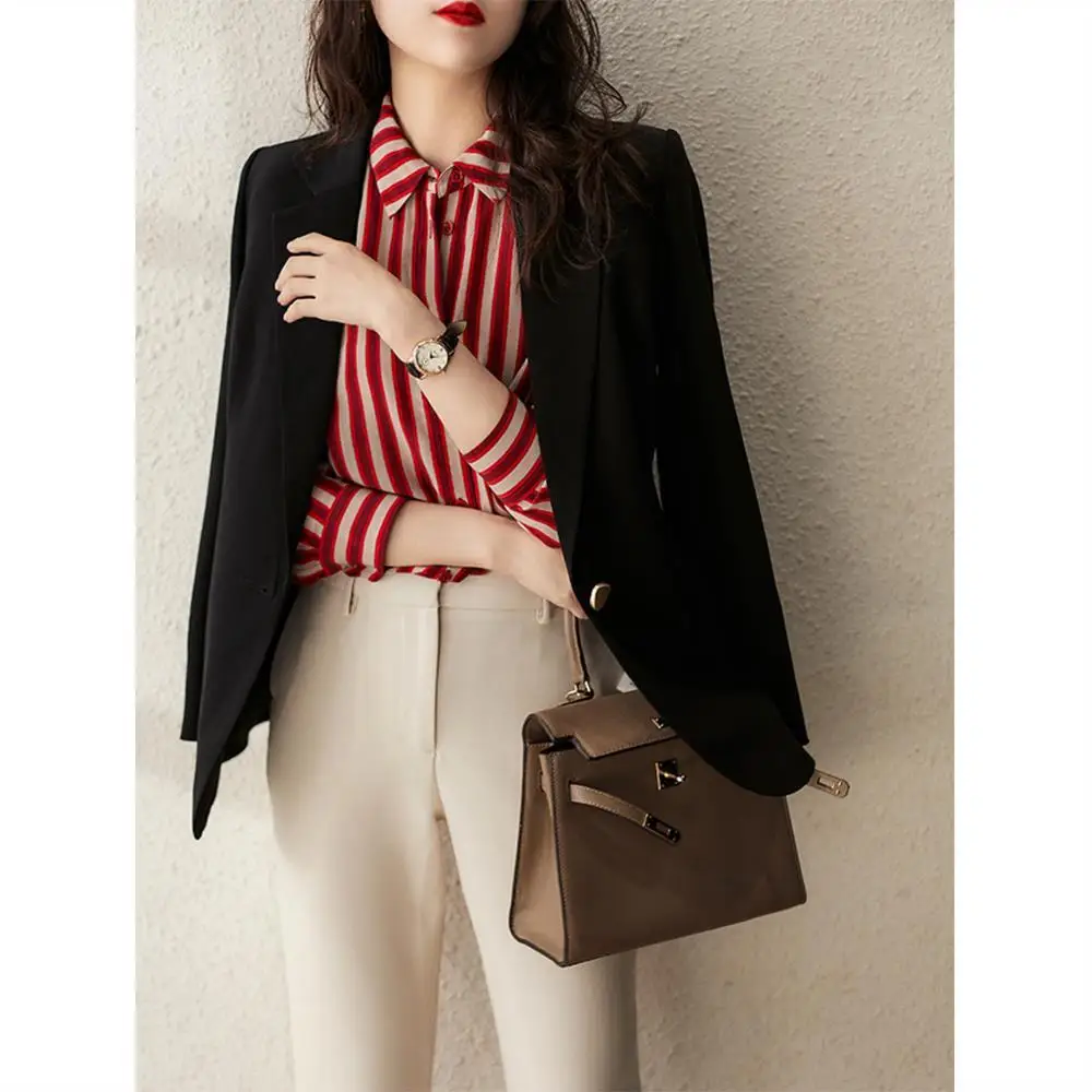 Red Striped Shirt for Women\'s 2024 Spring/summer New French High-end Design Temperament Versatile Casual Shirt