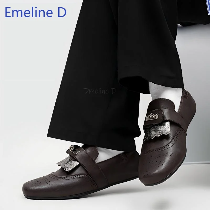 Men Retro Flat Loafers Square Toe Metal Lock Decor Perforated Leather Upper Slip On Vintage Street Fashion Daily Male Footwear ﻿