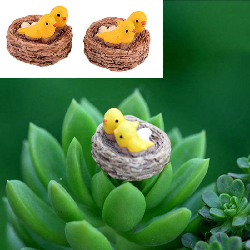 Mini nido con pájaros para decoración del hogar, miniaturas de jardín de hadas, gnomos, terrarios de musgo, figuritas artesanales de resina, accesorios