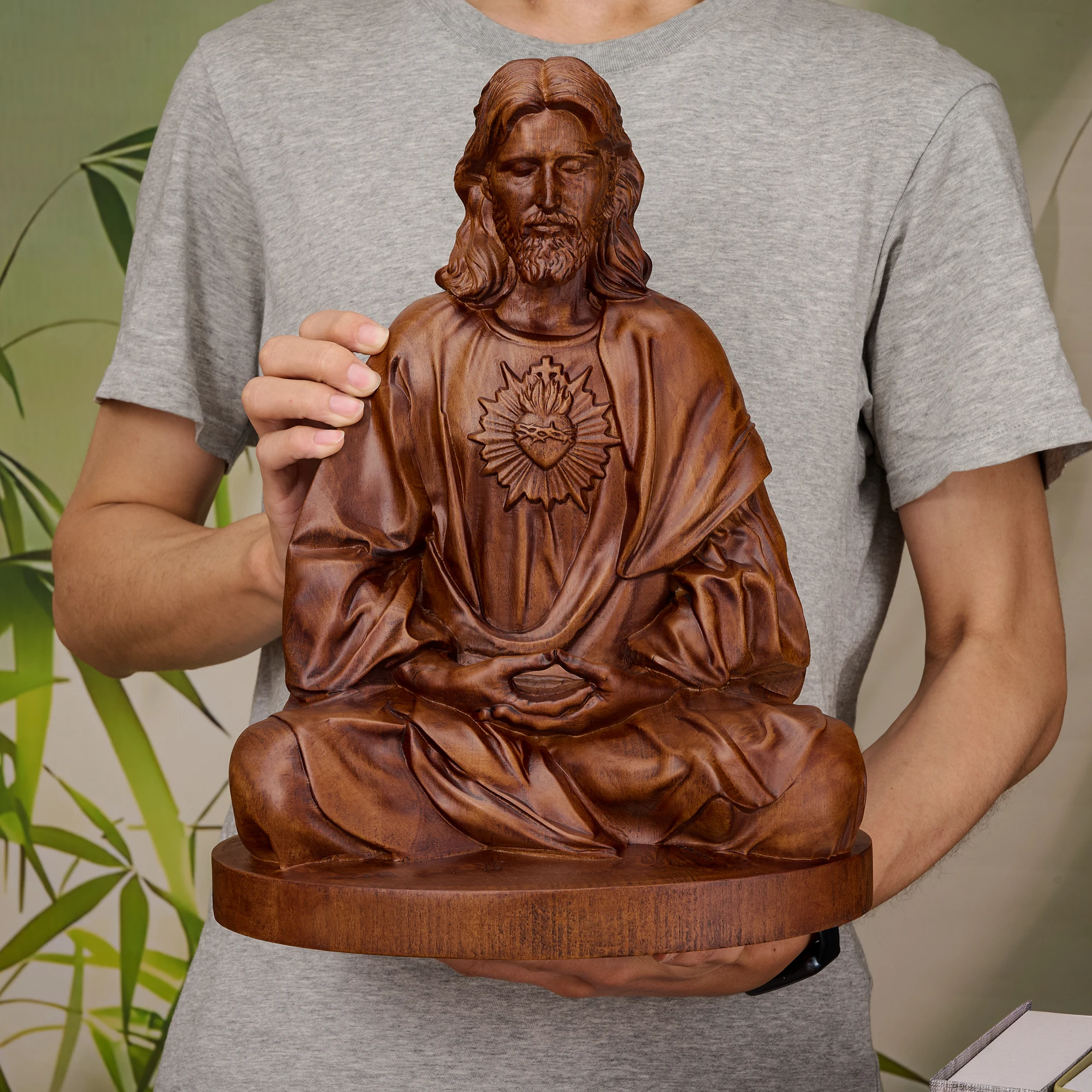 Jesus Meditation Wooden Statue - Desk Sculpture for Prayer & Reflection