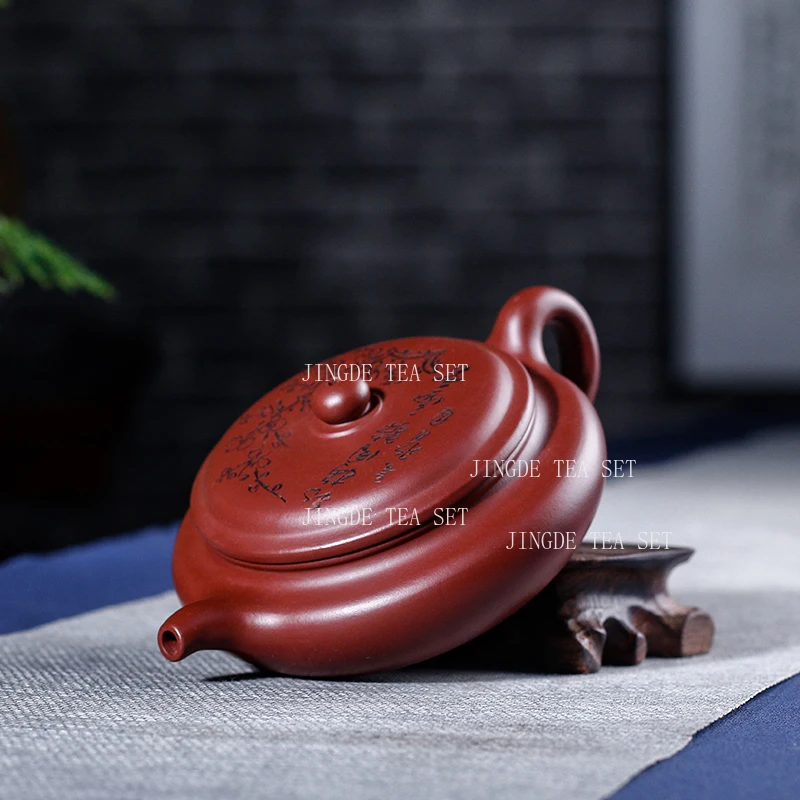 

180ml Yixing Purple Clay Teapot Household Dahongpao Teapot Plum Blossom Flat Antique Teapot High End Tea Set Tea Infuser