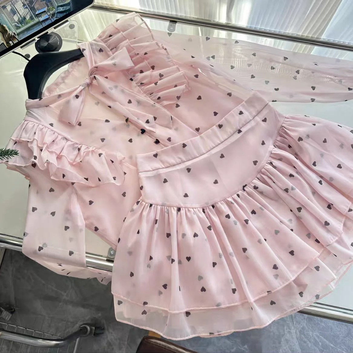 2025 Lente Dopamine Roze Set Strikje Polka Dot Blouse & Hoge Taille Rok Dames Zoete Tweedelige Outfit Romantische A-lijn Jurk