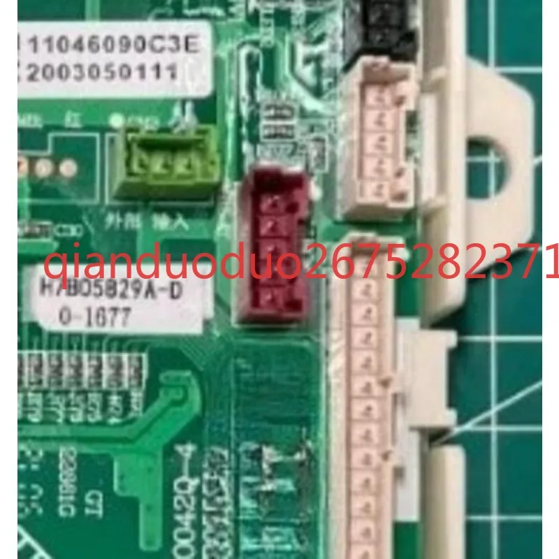 Suitable for Hisense Hitachi central air conditioning main board H7B05829A PO042Q-4 H7B05557A-D